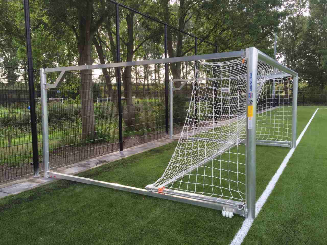 Klapbare jeugddoelen