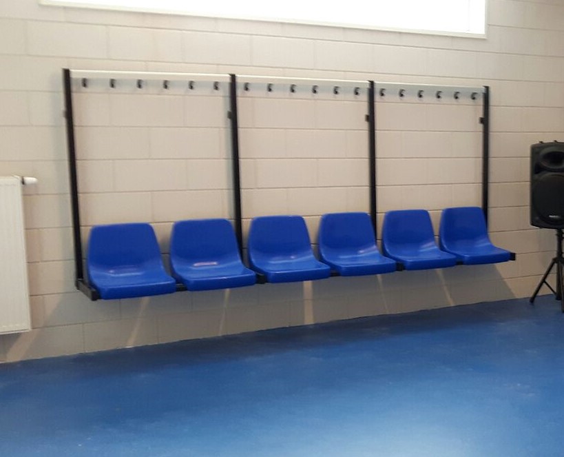 Kleedkamerbank met stoel