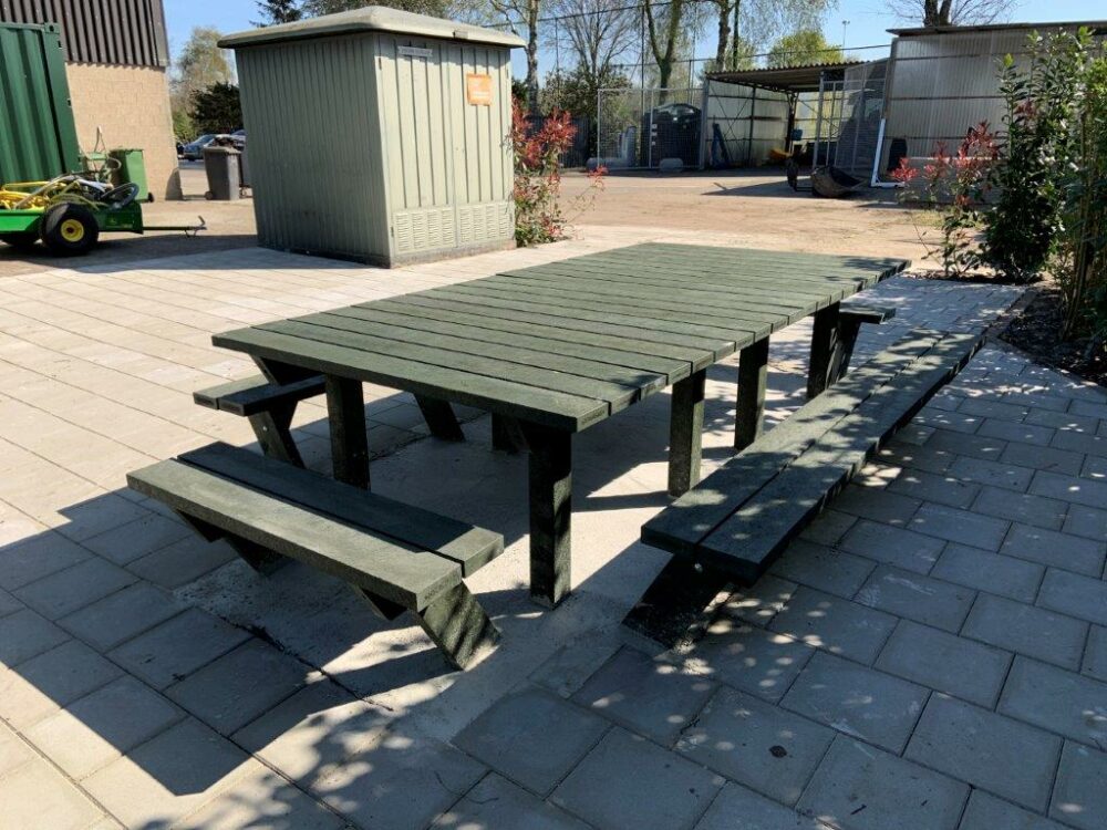 GreenMatter Teamtafel