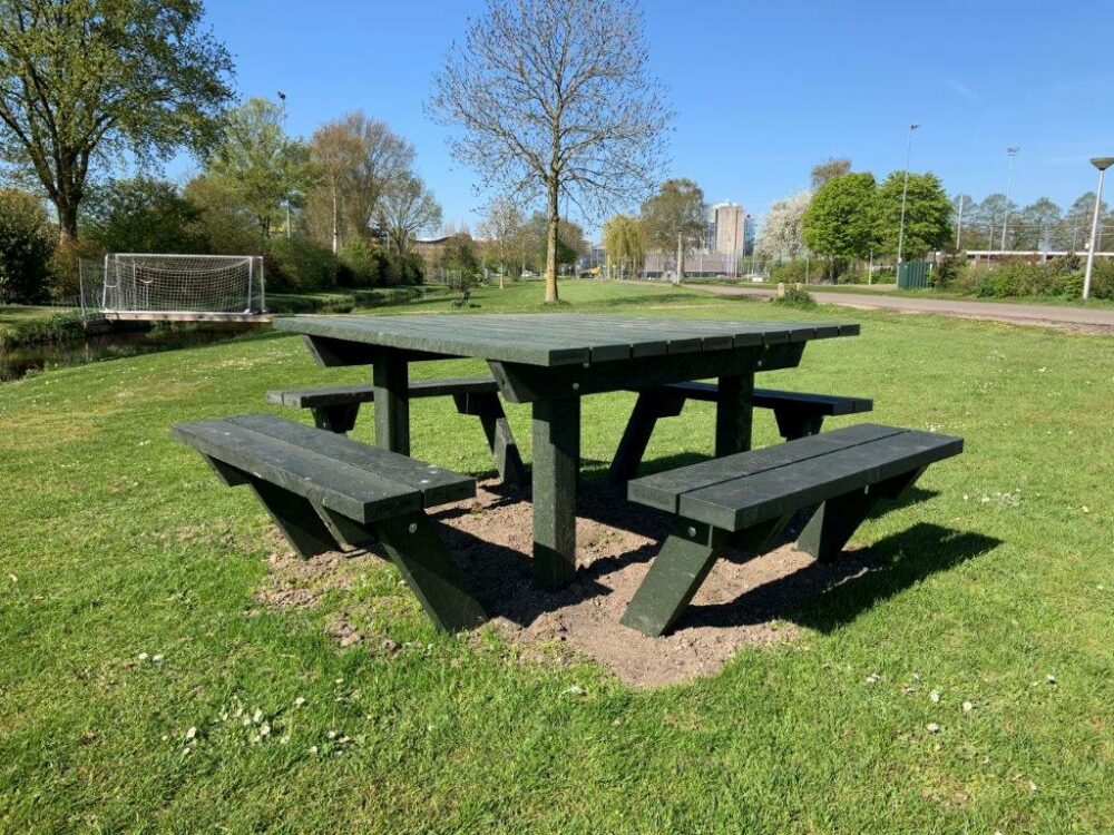 GreenMatter Teamtafel